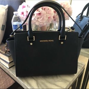 Michael Kors Selma Saffiano Leather Medium Satchel